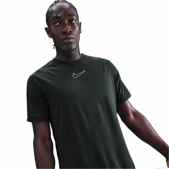 Мъжки тениски и фланелки Nike Acad Cntr Logot Sn54 Nike Acad Cntr Logot Sn54 Мъжки тениски и фланелки