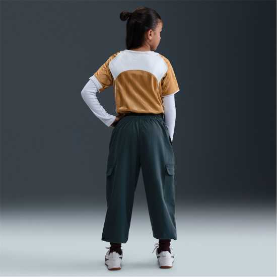 Всекидневно футболно облекло Nike T90 Energy Jrsy Jn54 Клуб Злато Nike T90 Energy Jrsy Jn54 Клуб Злато Всекидневно футболно облекло