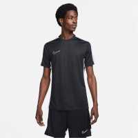 Nike Dri-FIT Academy Men's Short-Sleeve Soccer Top