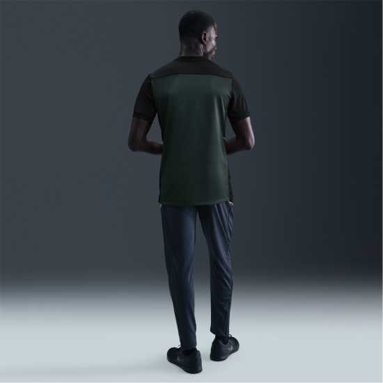 Всекидневно футболно облекло Nike Мъжка Риза Academy Shirt Mens Черно/Лайм Nike Мъжка Риза Academy Shirt Mens Черно/Лайм