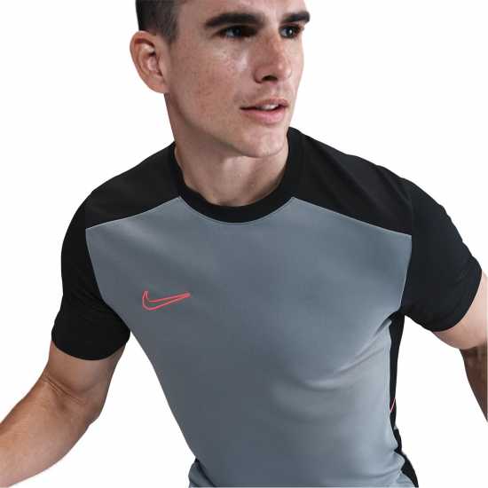 Nike Мъжка Риза Academy Shirt Mens Grey/Black Мъжки тениски и фланелки
