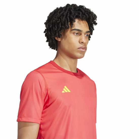 Мъжки тениски и фланелки Adidas Reversible 24 Jersey силно червено 2/жълто Adidas Reversible 24 Jersey силно червено 2/жълто Мъжки тениски и фланелки