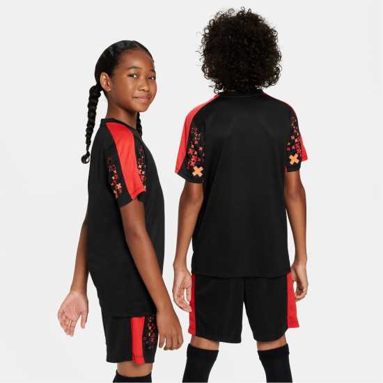 Sportswear Cr7 Dri-fit Big Kids' Soccer Short-sleeve Top