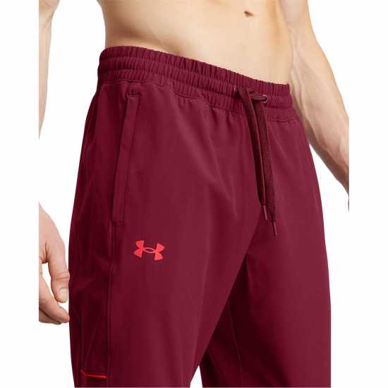 Мъжки спортни екипи в две части Under Armour Armour Ua Baseline Woven Pant Tracksuit Bottom Mens Red Under Armour Armour Ua Baseline Woven Pant Tracksuit Bottom Mens Red Мъжки спортни екипи в две части