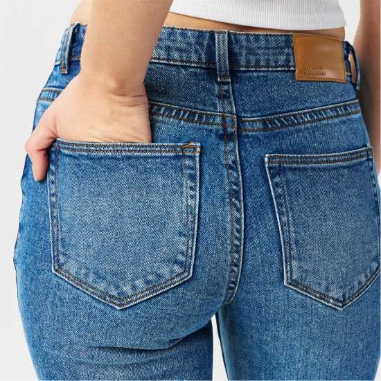 Vero Moda Straight Leg Jeans  