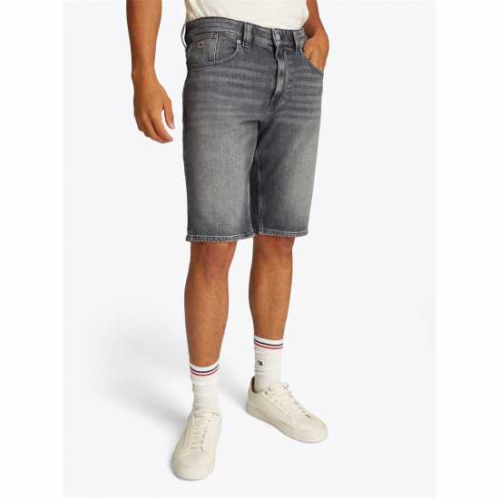 Мъжки къси панталони Tommy Jeans Ronnie Short Bi0177 Деним черен Tommy Jeans Ronnie Short Bi0177 Деним черен Мъжки къси панталони