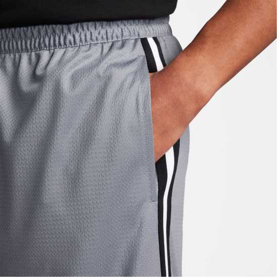 Мъжки къси панталони Nike Мъжки Баскетболни Шорти Dna Dri-Fit 8 Basketball Shorts Mens Cool Grey/Black Nike Мъжки Баскетболни Шорти Dna Dri-Fit 8 Basketball Shorts Mens Cool Grey/Black Мъжки къси панталони