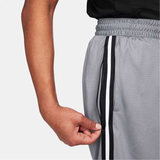 Мъжки къси панталони Nike Мъжки Баскетболни Шорти Dna Dri-Fit 8 Basketball Shorts Mens Cool Grey/Black Nike Мъжки Баскетболни Шорти Dna Dri-Fit 8 Basketball Shorts Mens Cool Grey/Black Мъжки къси панталони