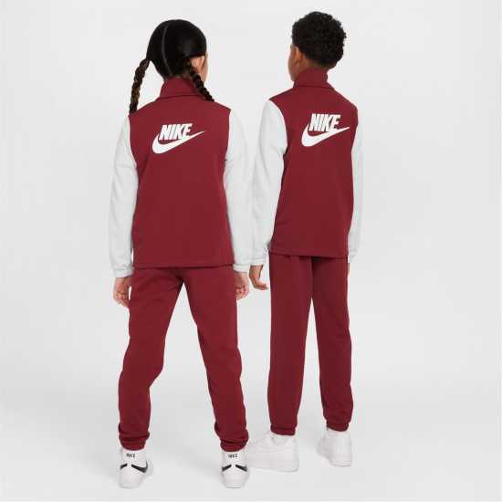Детски спортни екипи Nike Детски Спортен Екип Nsw Poly Tracksuit Juniors Отбор Червено Nike Детски Спортен Екип Nsw Poly Tracksuit Juniors Отбор Червено Детски спортни екипи