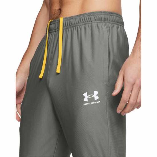 Футболни екипи за бягане Under Armour Мъжки Спортен Екип Armour Challenger Tracksuit Mens Глинено зелено Under Armour Мъжки Спортен Екип Armour Challenger Tracksuit Mens Глинено зелено Футболни екипи за бягане