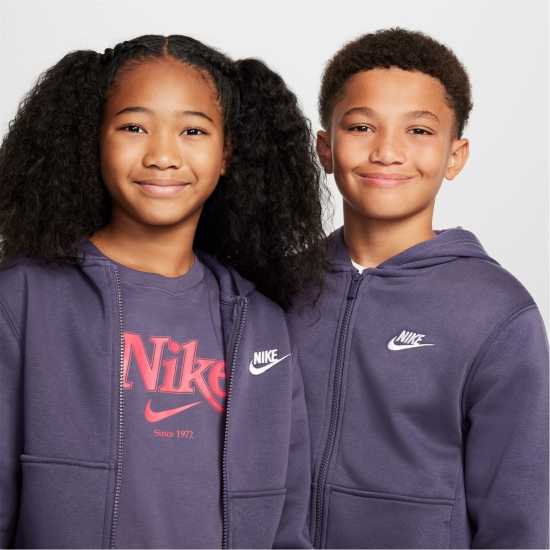 Детски спортни екипи Nike Fleece Tracksuit Junior Boys Тъмно виноградно Nike Fleece Tracksuit Junior Boys Тъмно виноградно Детски спортни екипи
