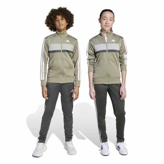 Adidas Essentials Tiberio Tracksuit Шатра Зелено/Бяло Adidas Essentials Tiberio Tracksuit Шатра Зелено/Бяло