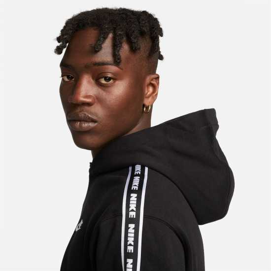 Мъжки спортни екипи в две части Nike Полар Мъже Club Fleece Mens Graphic Hooded Tracksuit Черно/Бяло Nike Полар Мъже Club Fleece Mens Graphic Hooded Tracksuit Черно/Бяло Мъжки спортни екипи в две части