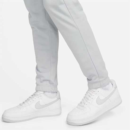 Мъжки спортни екипи в две части Nike Мъжки Спортен Екип Club Pk Tracksuit Mens Grey/White Nike Мъжки Спортен Екип Club Pk Tracksuit Mens Grey/White Мъжки спортни екипи в две части