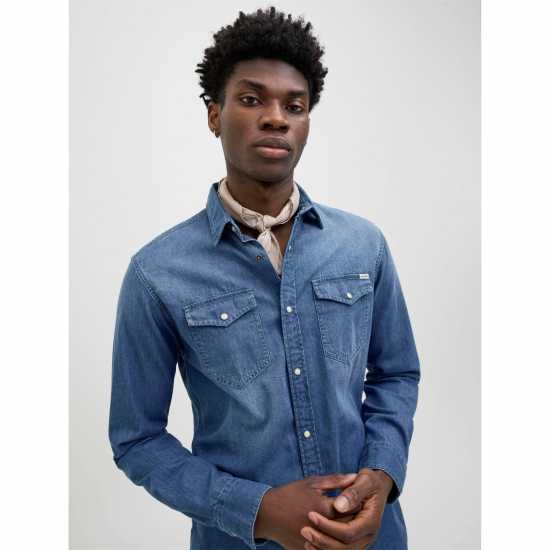 Мъжка Риза Jack And Jones Denim Shirt Mens Средно син деним Мъжка Риза Jack And Jones Denim Shirt Mens Средно син деним