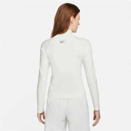 Nike Тениска Sportswear Funnel Neck T Shirt Sail Дамски тениски и фланелки