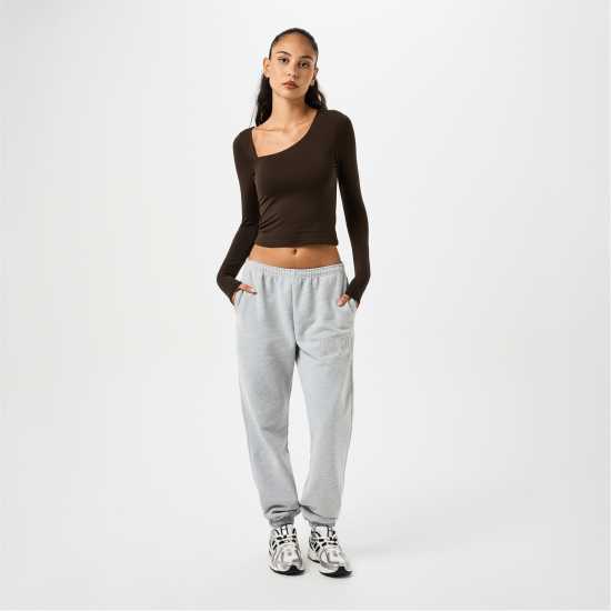 Дамски тениски и фланелки Горнище С Дълъг Ръкав Jack Wills Slash Long Sleeve Top Womens Кафяво Горнище С Дълъг Ръкав Jack Wills Slash Long Sleeve Top Womens Кафяво Дамски тениски и фланелки