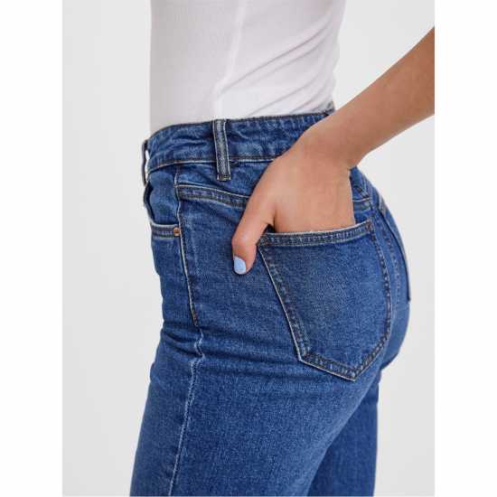 Vero Moda Women's Drew Straight Leg Jeans Vero Moda Women's Drew Straight Leg Jeans