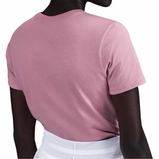 Nike Sportswear Women's Club T-Shirt Elemental Pink Дамски тениски и фланелки