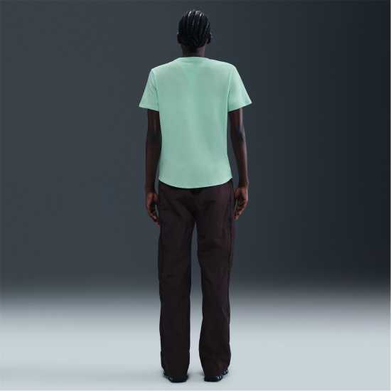 Nike Sportswear Women's Club T-Shirt Nike Sportswear Women's Club T-Shirt Mint Foam