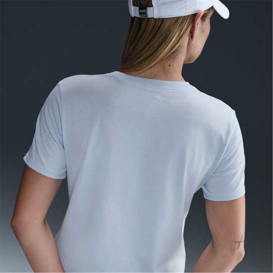 Дамски тениски и фланелки Nike Sportswear Women's Club T-Shirt Синьо оттенък Nike Sportswear Women's Club T-Shirt Синьо оттенък Дамски тениски и фланелки