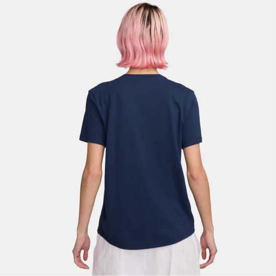 Nike Sportswear Women's Club T-Shirt  Дамски тениски и фланелки