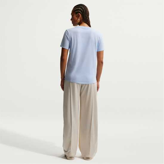 Nike Sportswear Women's Club T-Shirt  