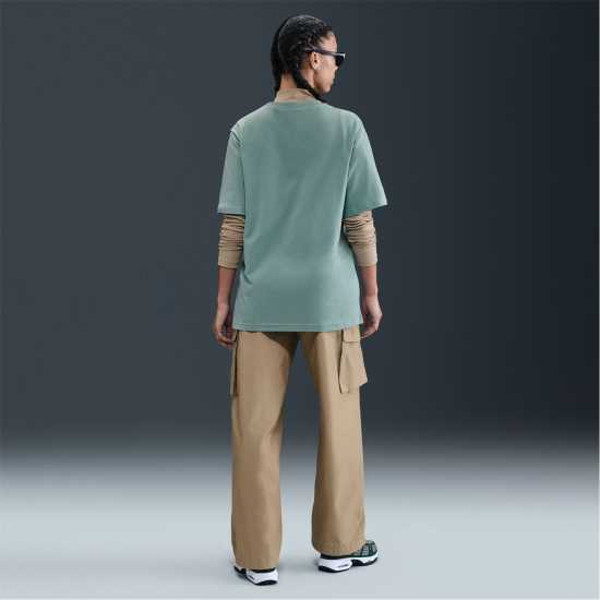 Дамски тениски и фланелки Nike Oversized Logo T-Shirt Womens Cannon Nike Oversized Logo T-Shirt Womens Cannon Дамски тениски и фланелки