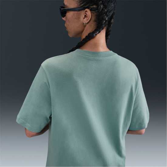 Дамски тениски и фланелки Nike Oversized Logo T-Shirt Womens Cannon Nike Oversized Logo T-Shirt Womens Cannon Дамски тениски и фланелки