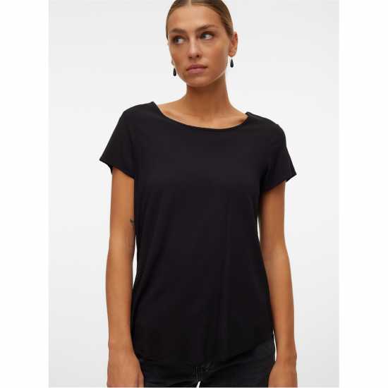 Дамски тениски и фланелки Vero Moda Short Sleeve T-Shirt Черно Vero Moda Short Sleeve T-Shirt Черно Дамски тениски и фланелки
