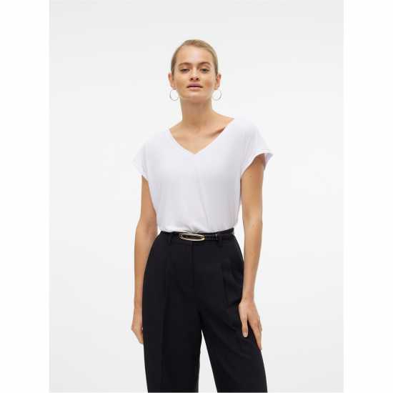 Дамски тениски и фланелки Vero Moda Short Sleeve V-Neck Ярко бяло Vero Moda Short Sleeve V-Neck Ярко бяло Дамски тениски и фланелки
