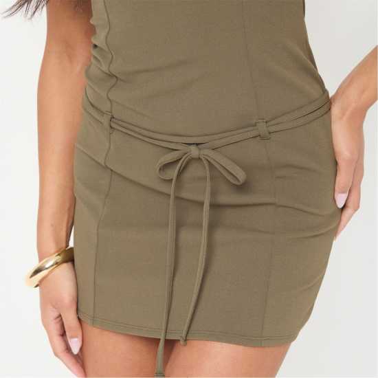 Дамски поли и рокли I Saw It First Ponte Belted Mini Dress I Saw It First Ponte Belted Mini Dress Дамски поли и рокли