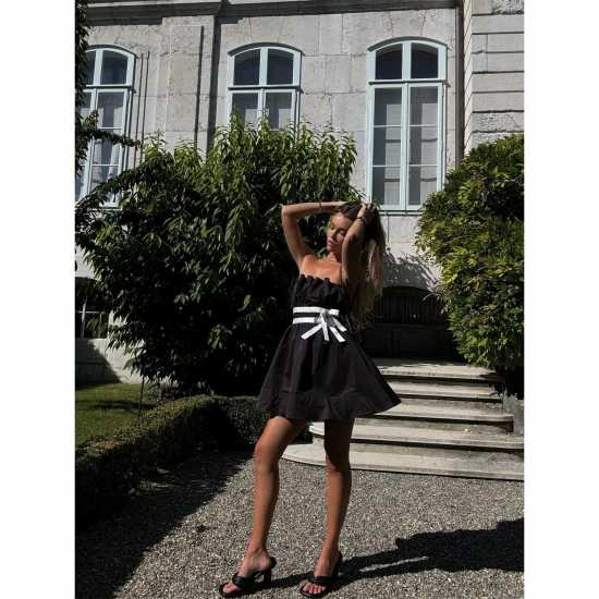 Дамски поли и рокли Collective The Label The Label Black Sleeveless Bow Mini-Dress Collective The Label The Label Black Sleeveless Bow Mini-Dress Дамски поли и рокли