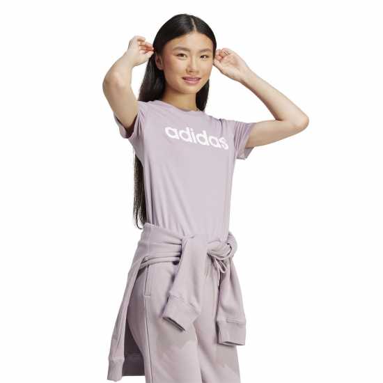 Adidas Essential Slim Logo T-Shirt Adidas Essential Slim Logo T-Shirt