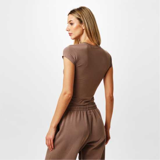 Дамски тениски и фланелки Jack Wills Short Sleeve Baby T-Shirt Моха Jack Wills Short Sleeve Baby T-Shirt Моха Дамски тениски и фланелки