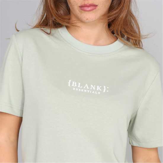 Blank Essentials E Core Puff T Ld99 Winter Sage 