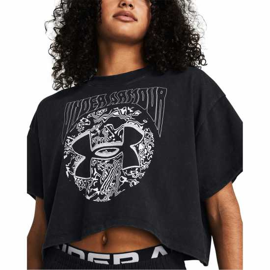Under Armour Women's Dusk Dawn Cropped Short Sleeve T-Shirt Black Under Armour Women's Dusk Dawn Cropped Short Sleeve T-Shirt Black