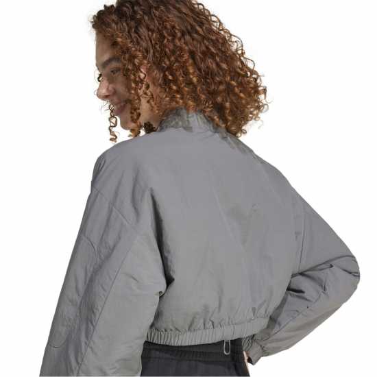 Adidas Пилотско Яке City Escape Padded Cropped Bomber Jacket Сива Четири Adidas Пилотско Яке City Escape Padded Cropped Bomber Jacket Сива Четири