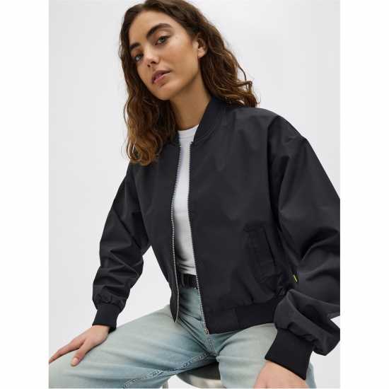 Дамски якета и палта Пилотско Яке Jjxx Ella Bomber Jacket Черно Пилотско Яке Jjxx Ella Bomber Jacket Черно Дамски якета и палта
