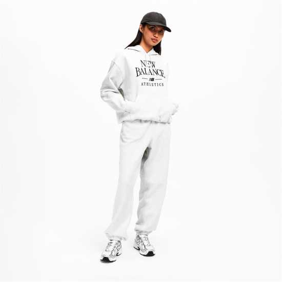 New Balance Womens Trackside Pull Over Hoody Light Grey New Balance Womens Trackside Pull Over Hoody Light Grey