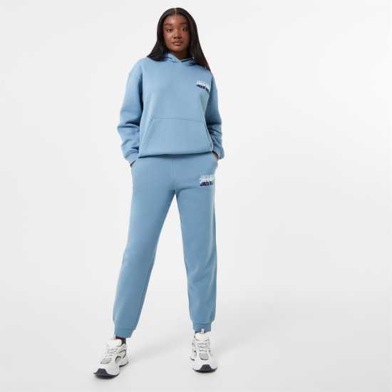 Дамски долнища на анцуг Дамско Спортно Долнище Jack Wills Stacked Graphic Jogger Дамско Спортно Долнище Jack Wills Stacked Graphic Jogger Дамски долнища на анцуг