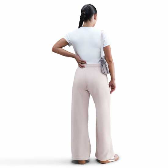 Дамски долнища на анцуг Nike Clubflc Czy Pnt Ld54 Nike Clubflc Czy Pnt Ld54 Дамски долнища на анцуг