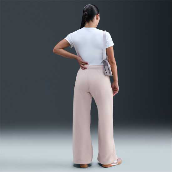 Дамски долнища на анцуг Nike Clubflc Czy Pnt Ld54 Nike Clubflc Czy Pnt Ld54 Дамски долнища на анцуг