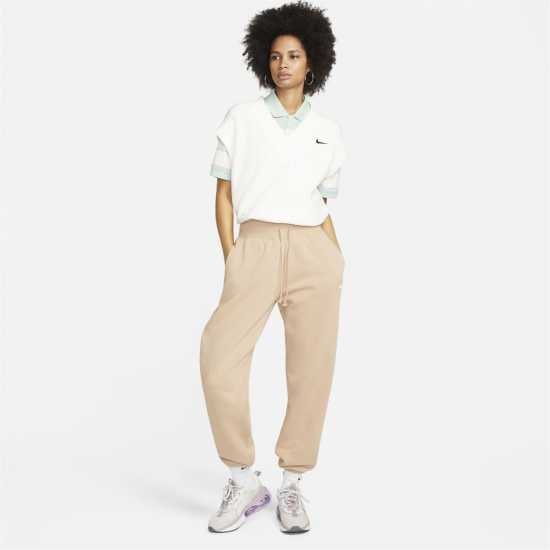 Дамски долнища на анцуг Nike Phoenix Fleece Joggers Womens Коноп/Платно Nike Phoenix Fleece Joggers Womens Коноп/Платно Дамски долнища на анцуг