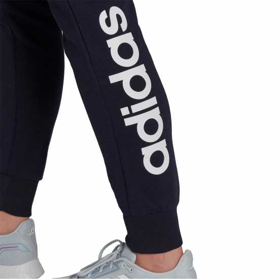 Дамски долнища на анцуг Adidas Linear Slim Fit Cotton Joggers Womens Легендарна чернина Adidas Linear Slim Fit Cotton Joggers Womens Легендарна чернина Дамски долнища на анцуг