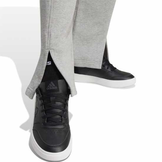 Дамски долнища на анцуг Adidas Signature Graphic Embroidery French Terry Straight Leg Joggers Средно сиво здраве Adidas Signature Graphic Embroidery French Terry Straight Leg Joggers Средно сиво здраве Дамски долнища на анцуг