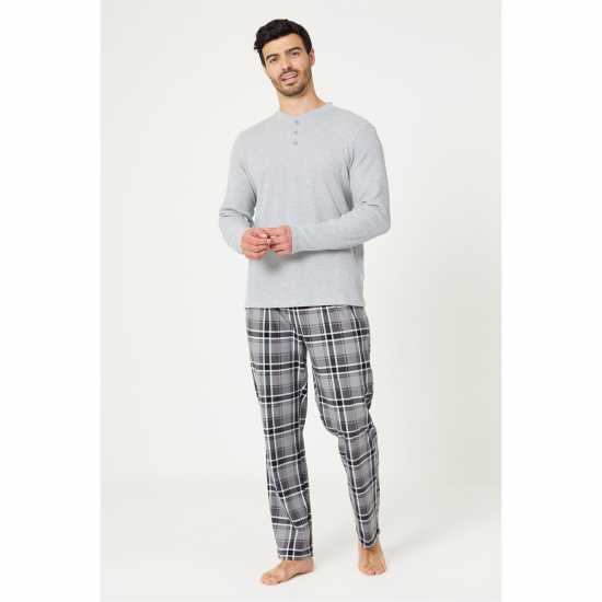 Studio Mens Waffle Top And Check Fleece Pants Pyjama Gift Set Grey/Charcoal Мъжки полар