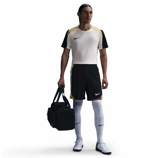 Мъжки тениски и фланелки Nike Strike Short-Sleeve Football Top Adults Слонова кост/Черно Nike Strike Short-Sleeve Football Top Adults Слонова кост/Черно Мъжки тениски и фланелки