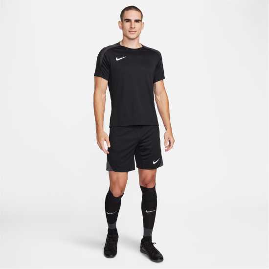 Мъжки тениски и фланелки Nike Strike Short-Sleeve Football Top Adults Черно/Бяло Nike Strike Short-Sleeve Football Top Adults Черно/Бяло Мъжки тениски и фланелки