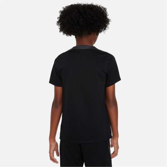 Детски тениски и фланелки Nike Strike Short-Sleeve Football Top Juniors Черно/Бяло Nike Strike Short-Sleeve Football Top Juniors Черно/Бяло Детски тениски и фланелки